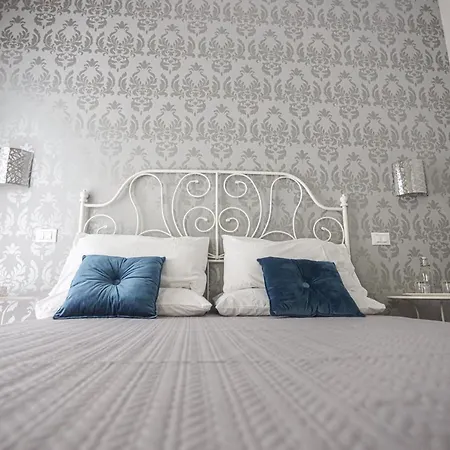 La Fenice Bed and breakfast